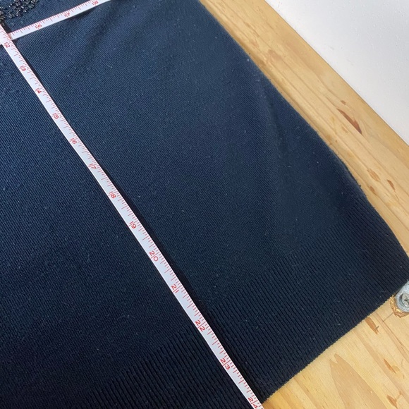 Duet Jet Black sweater with beads (photos show a bit more grey) Size L - Picture 3 of 6